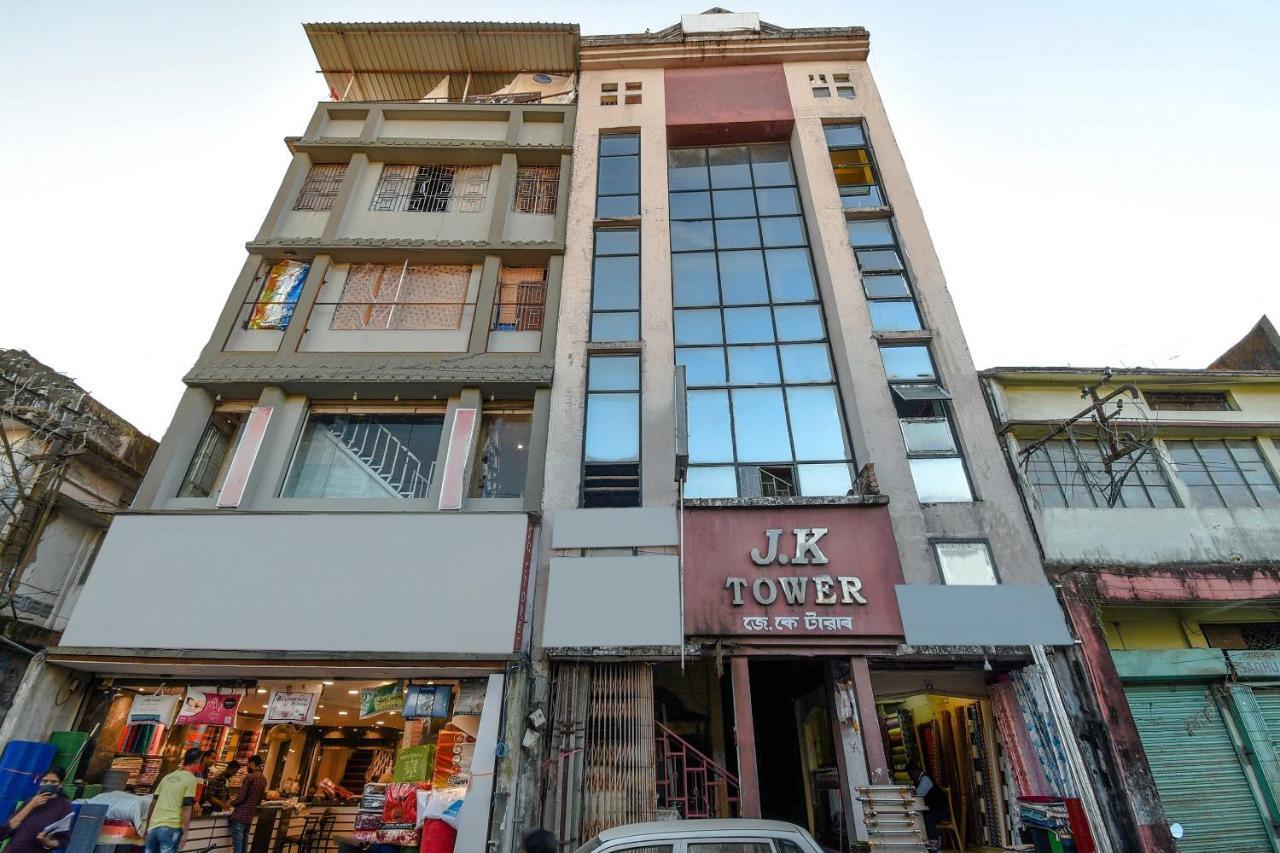 Oyo Flagship 71156 Hotel Jaybee'S Дібругарх Екстер'єр фото